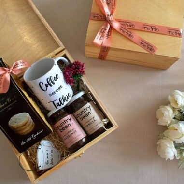 coffee lover gift box 2