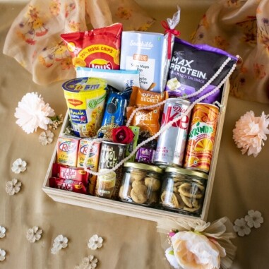 Wedding Room Hamper 5.2