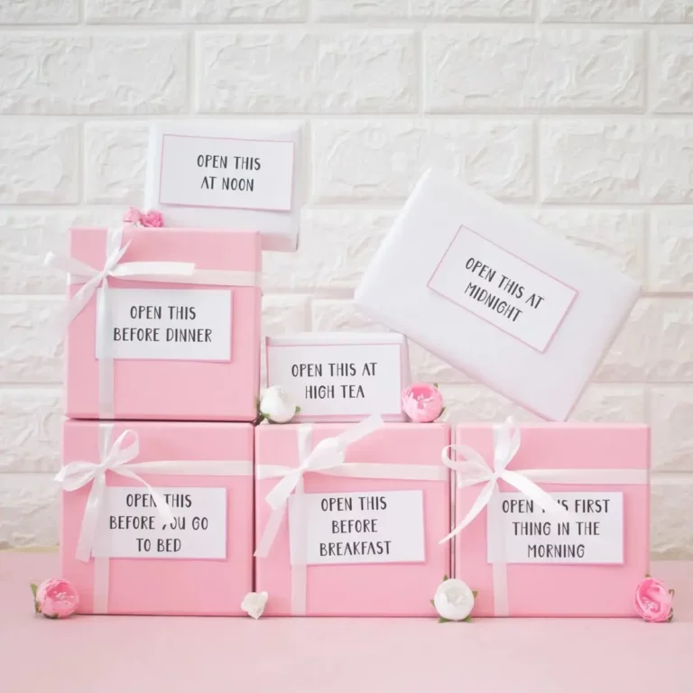 24 Hours Hamper Pink